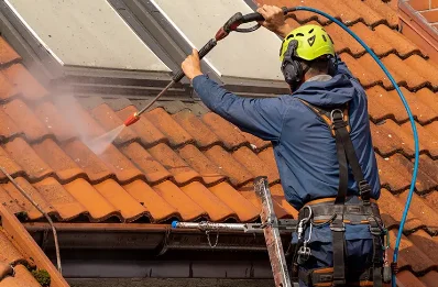 Démoussage et hydrofuge de toiture à Échouboulains